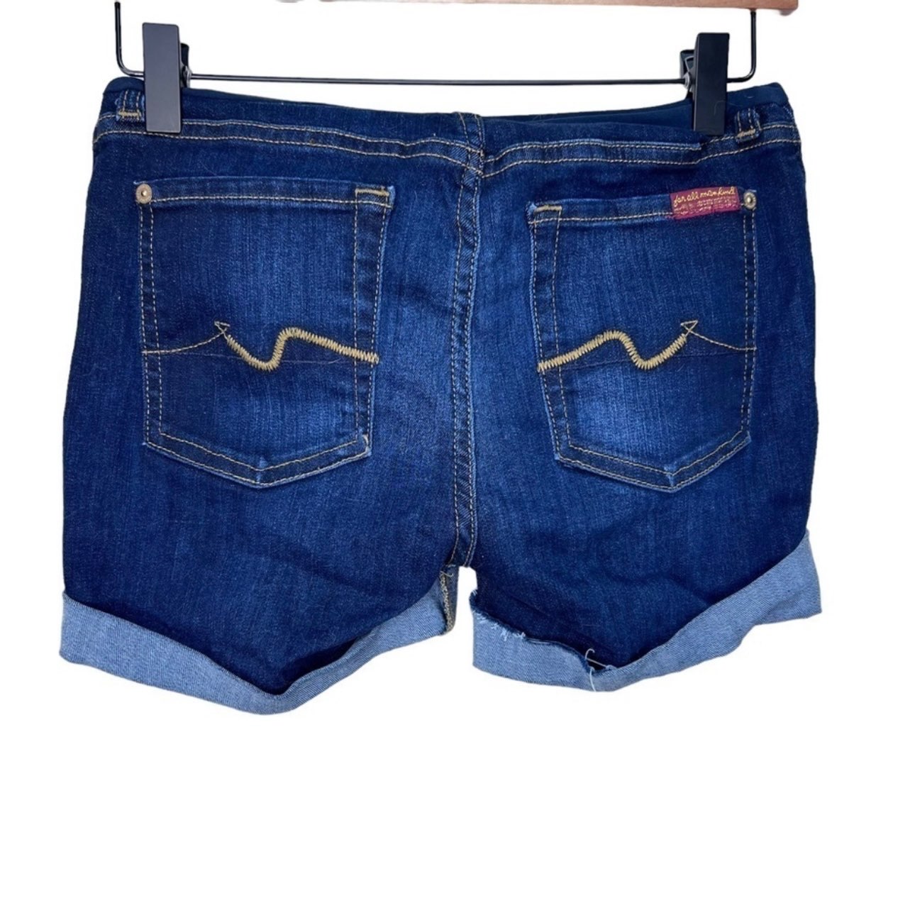 7 For All Mankind Maternity Shorts Size Small , Maternity S (4-6)