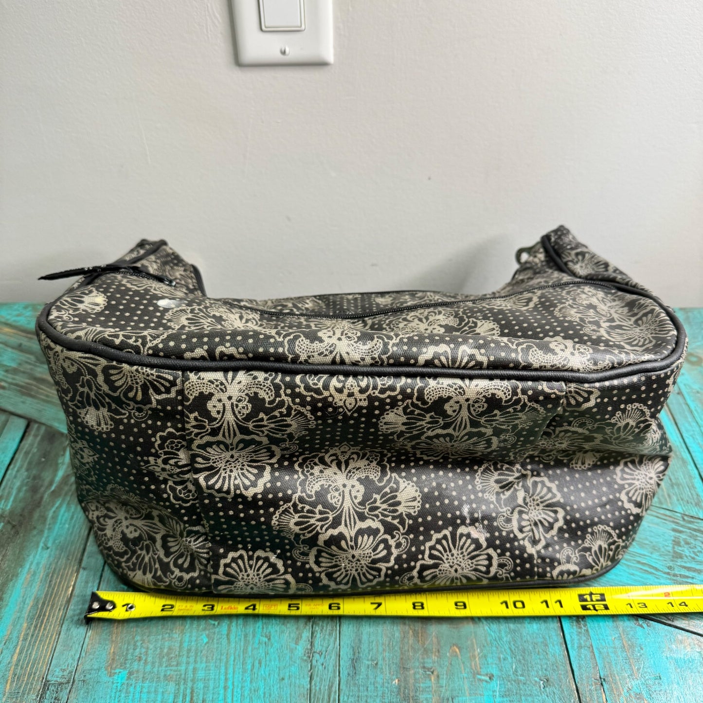 Petunia pickle bottom handbag