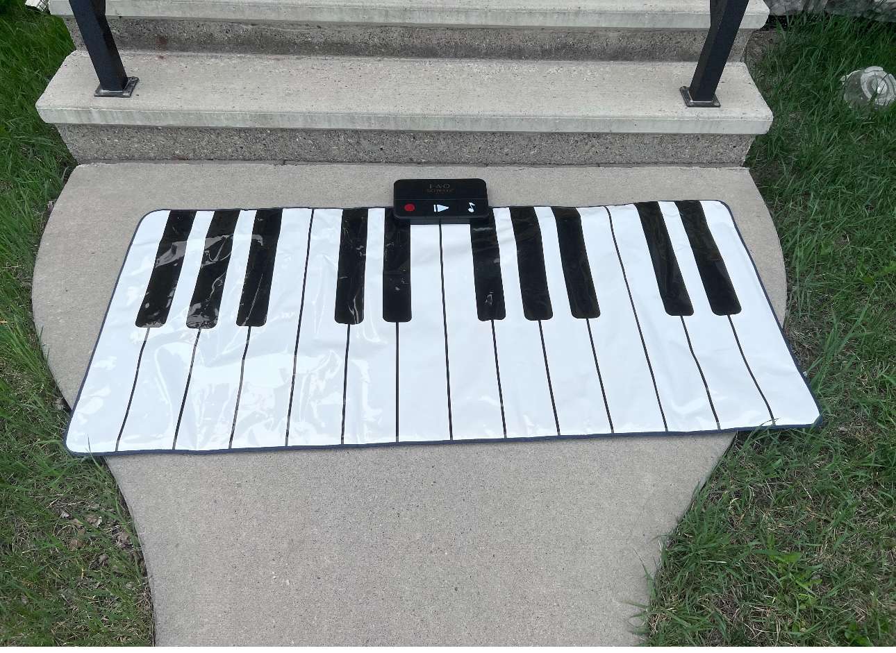 FAO SCHWARZ Piano Dance Mat Retails $125