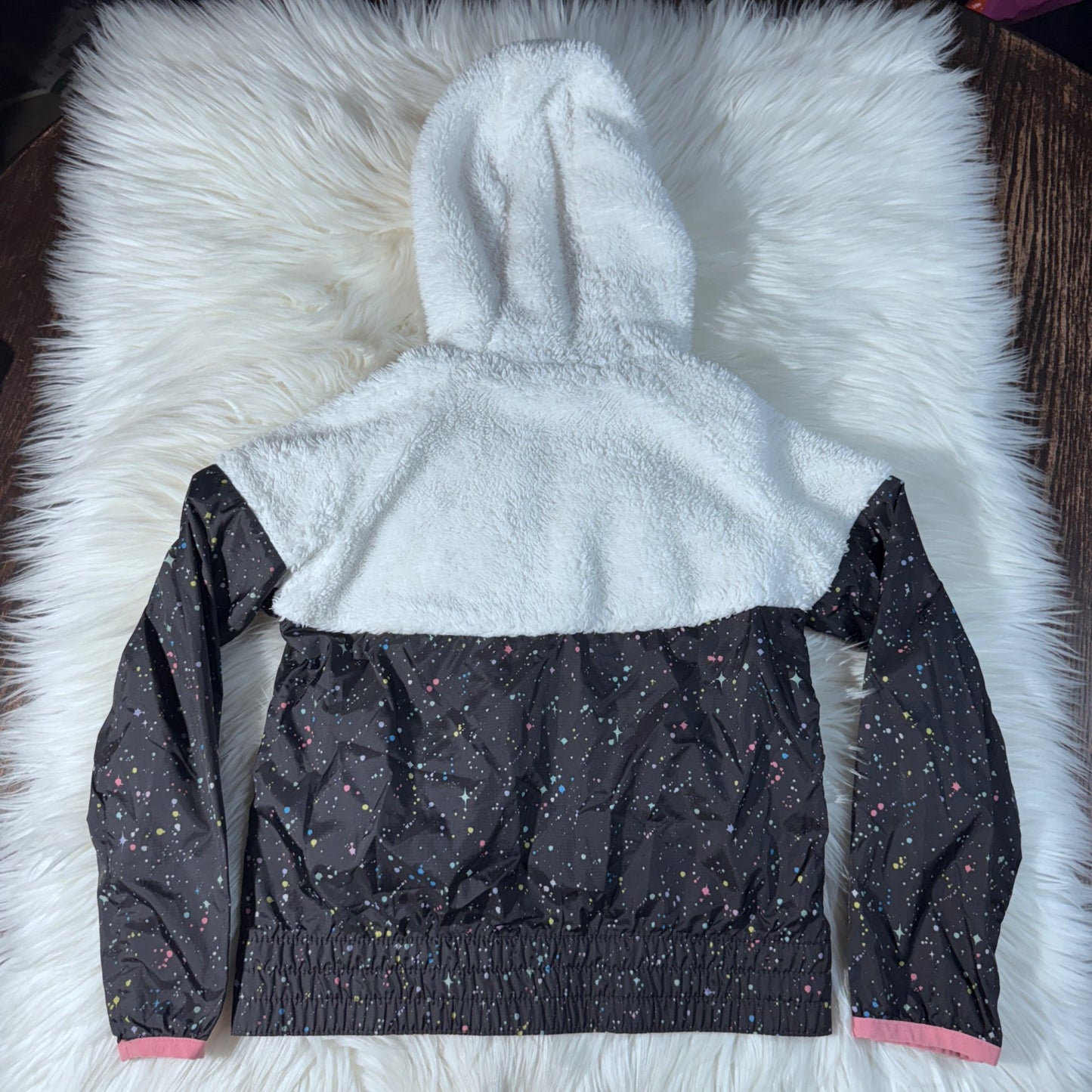 Size 6 Nike Jacket , Kids 6/6X (extra small)