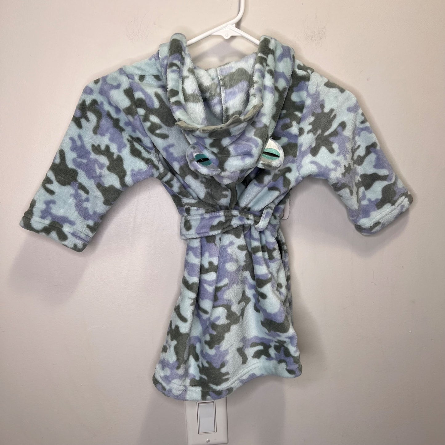 Size 1-2 Cotton On Dino Fleece Robe , Kids 2T