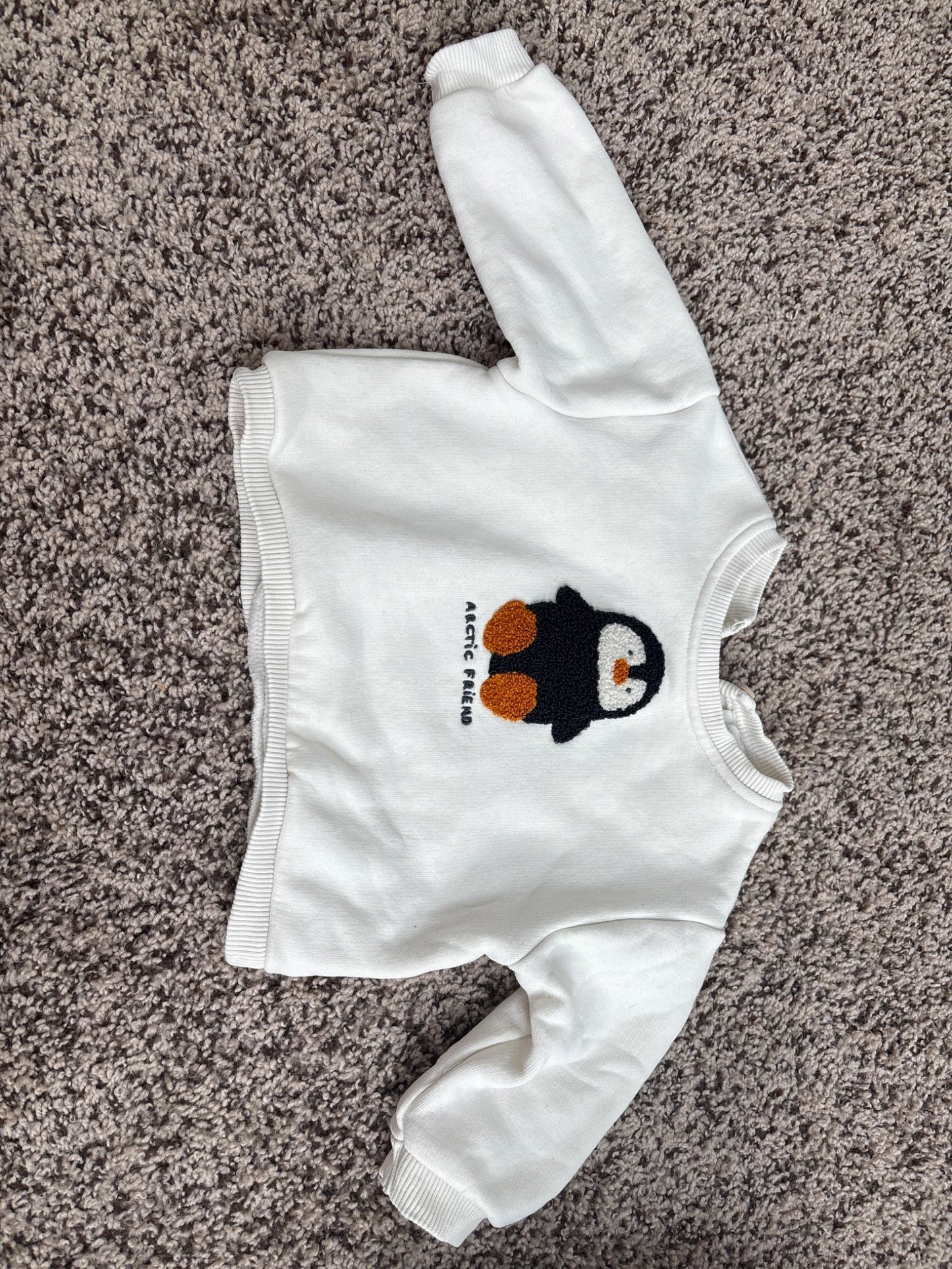 Winter sweater, 3-6 months , Kids 6 Month (3-6M)
