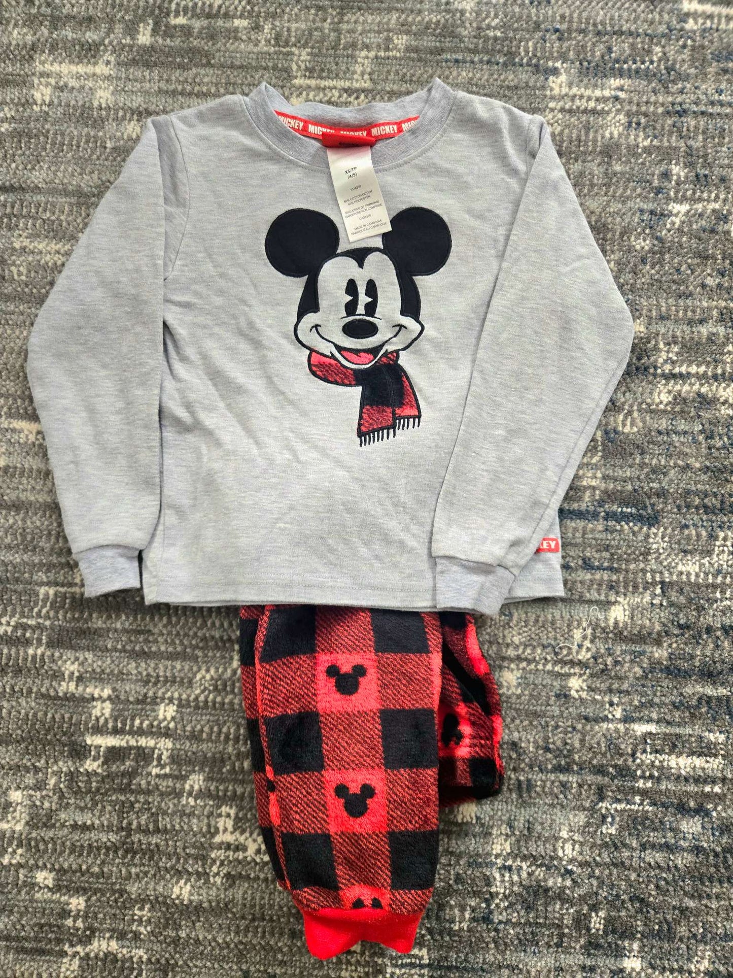 2 Pcs Cozy Mickey PJs 4-5T, Kids 4/4T