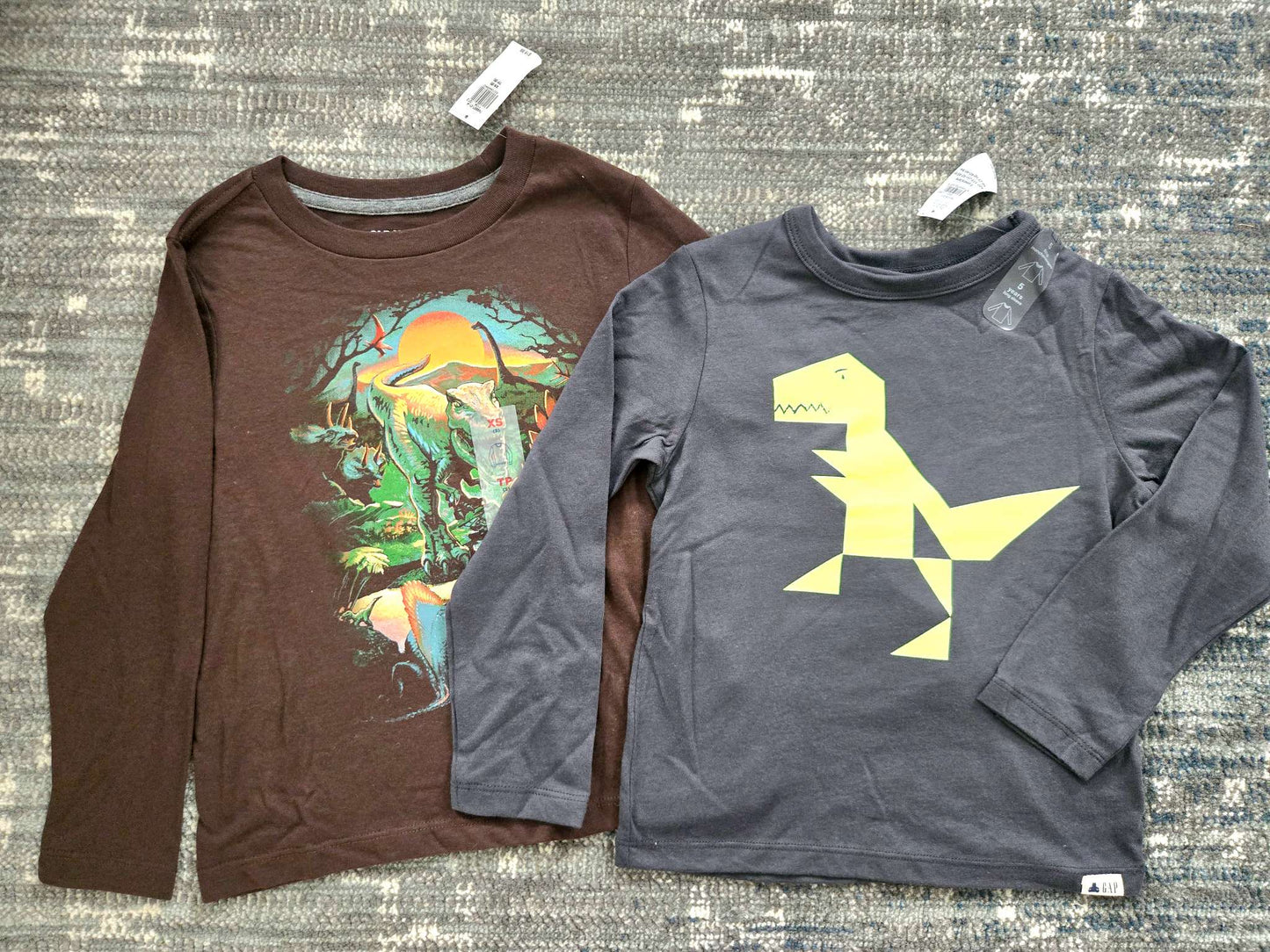 2 Dinosaurs Long Sleeves ( GAP and Old Navy) Retails $25, Kids 5/5T (extra small)