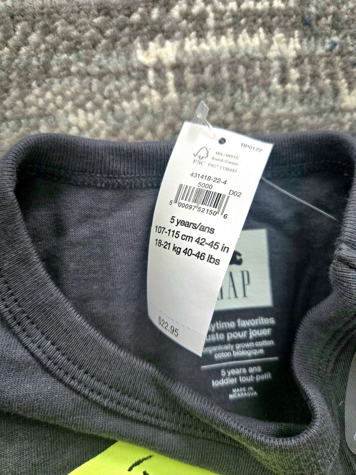 2 Dinosaurs Long Sleeves ( GAP and Old Navy) Retails $25, Kids 5/5T (extra small)