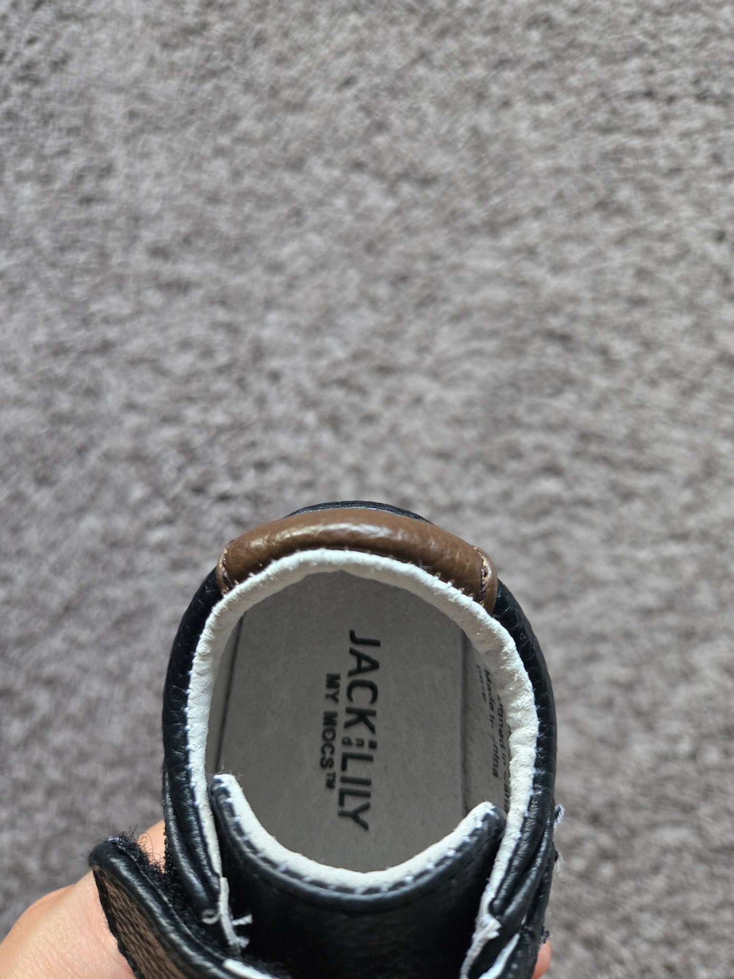 Jack & Lily 6-12 M Mocs shoes, Shoes 3.5 (Baby: 0-12 mth)