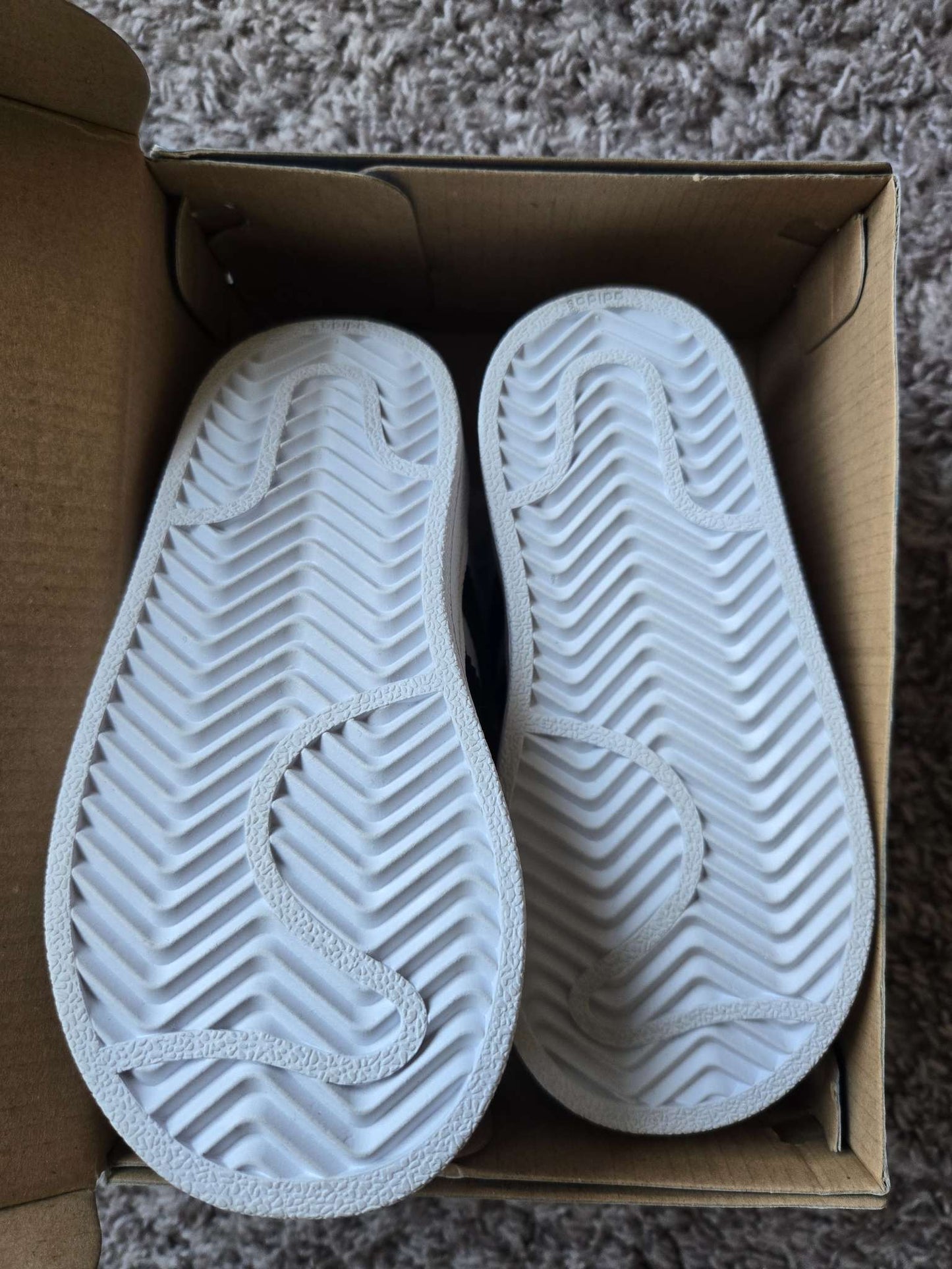 Adidas Toddler size 7K (Retails at West Coast kids for $59 , Shoes 7 (Walkers:12-24 mth)