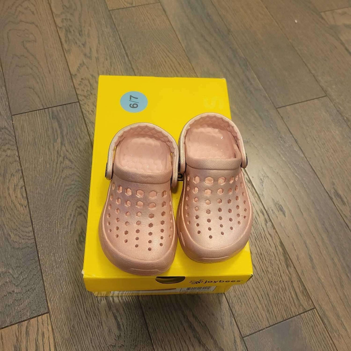 Joybees Pink Crocs 6/7T , Shoes 6 (Walkers:12-24 mth)