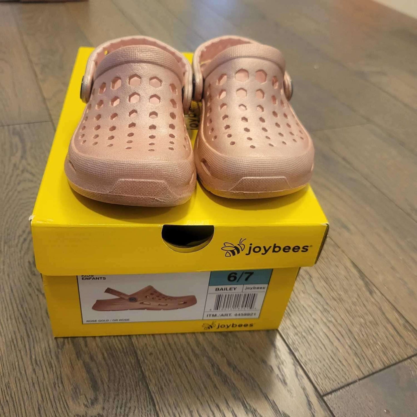 Joybees Pink Crocs 6/7T , Shoes 6 (Walkers:12-24 mth)