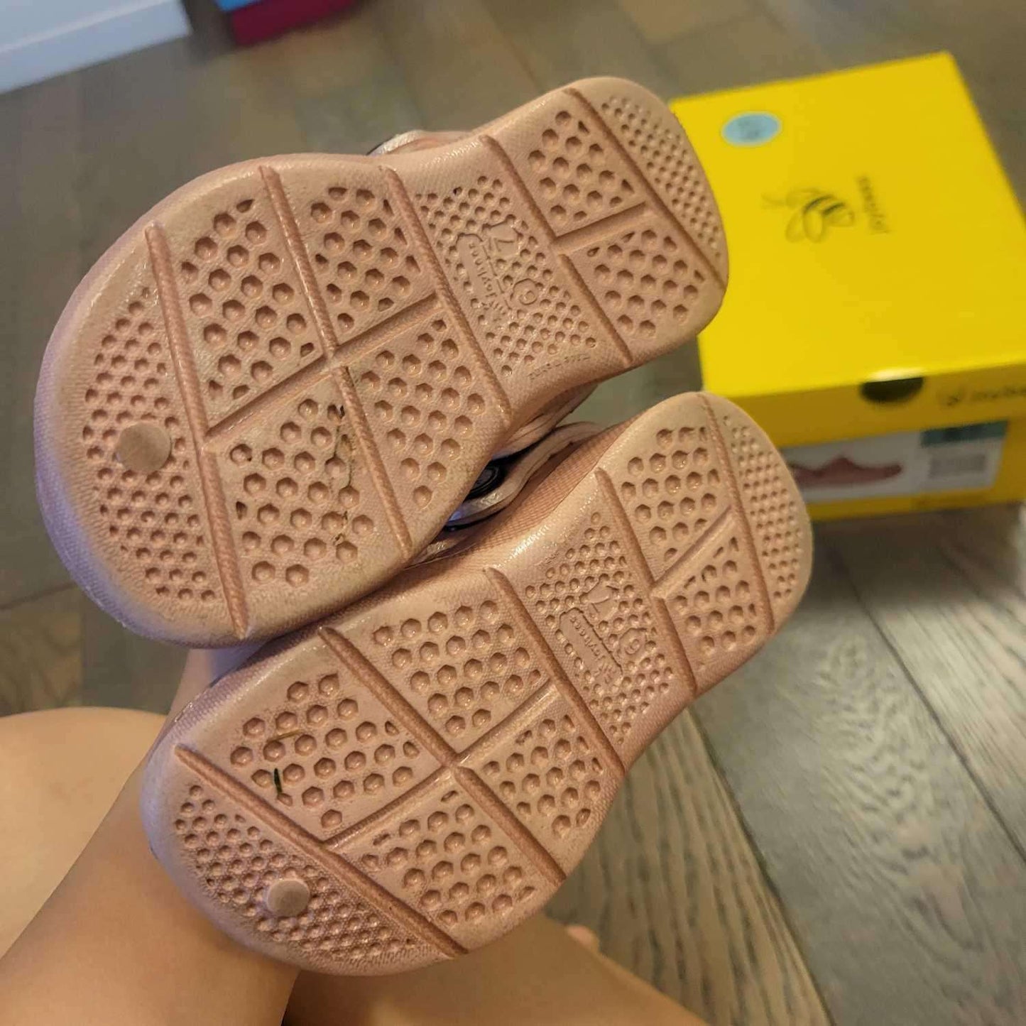 Joybees Pink Crocs 6/7T , Shoes 6 (Walkers:12-24 mth)
