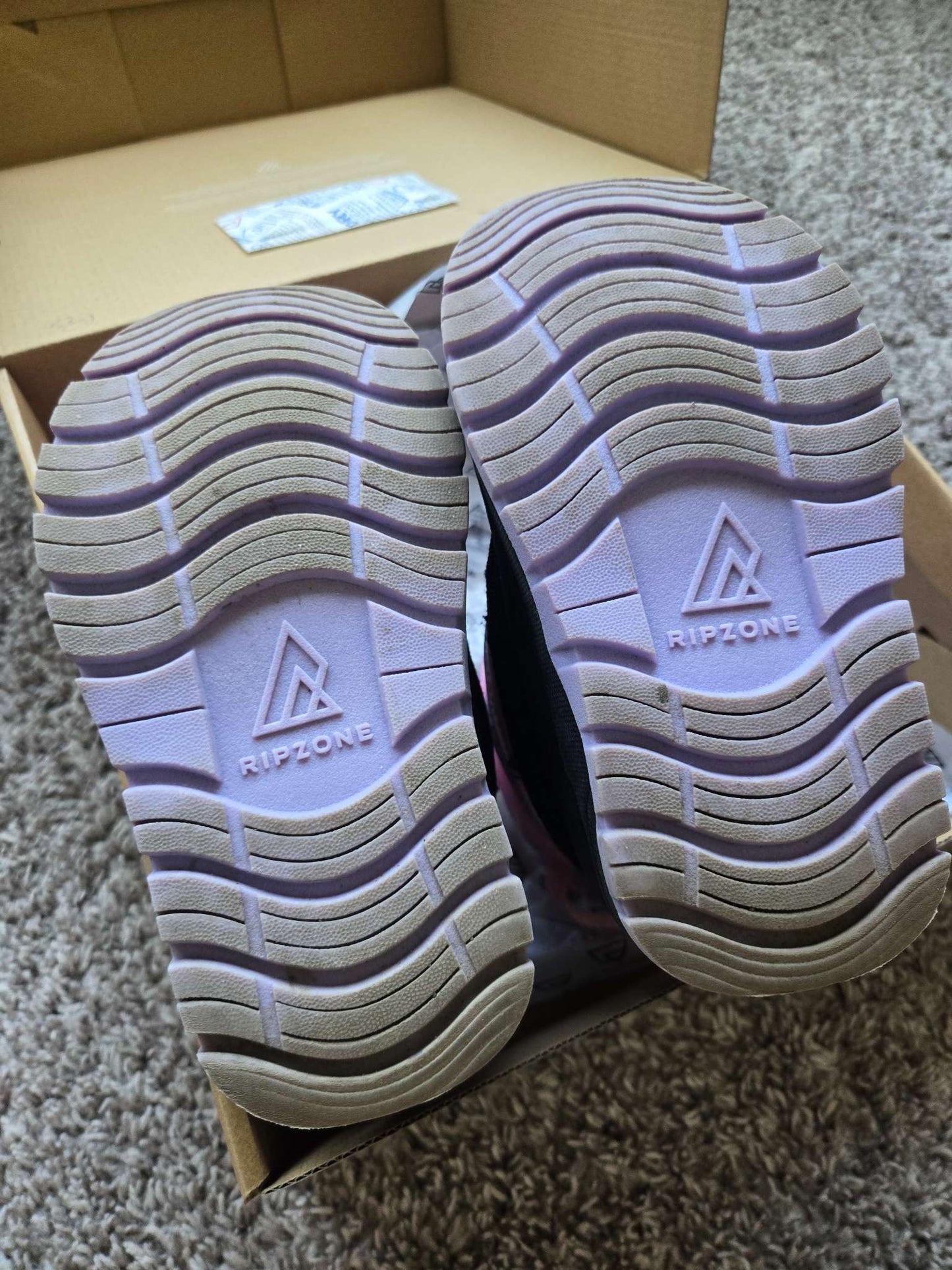 Ripzone boots 9T, Shoes 9 (Toddler:2-4yr)