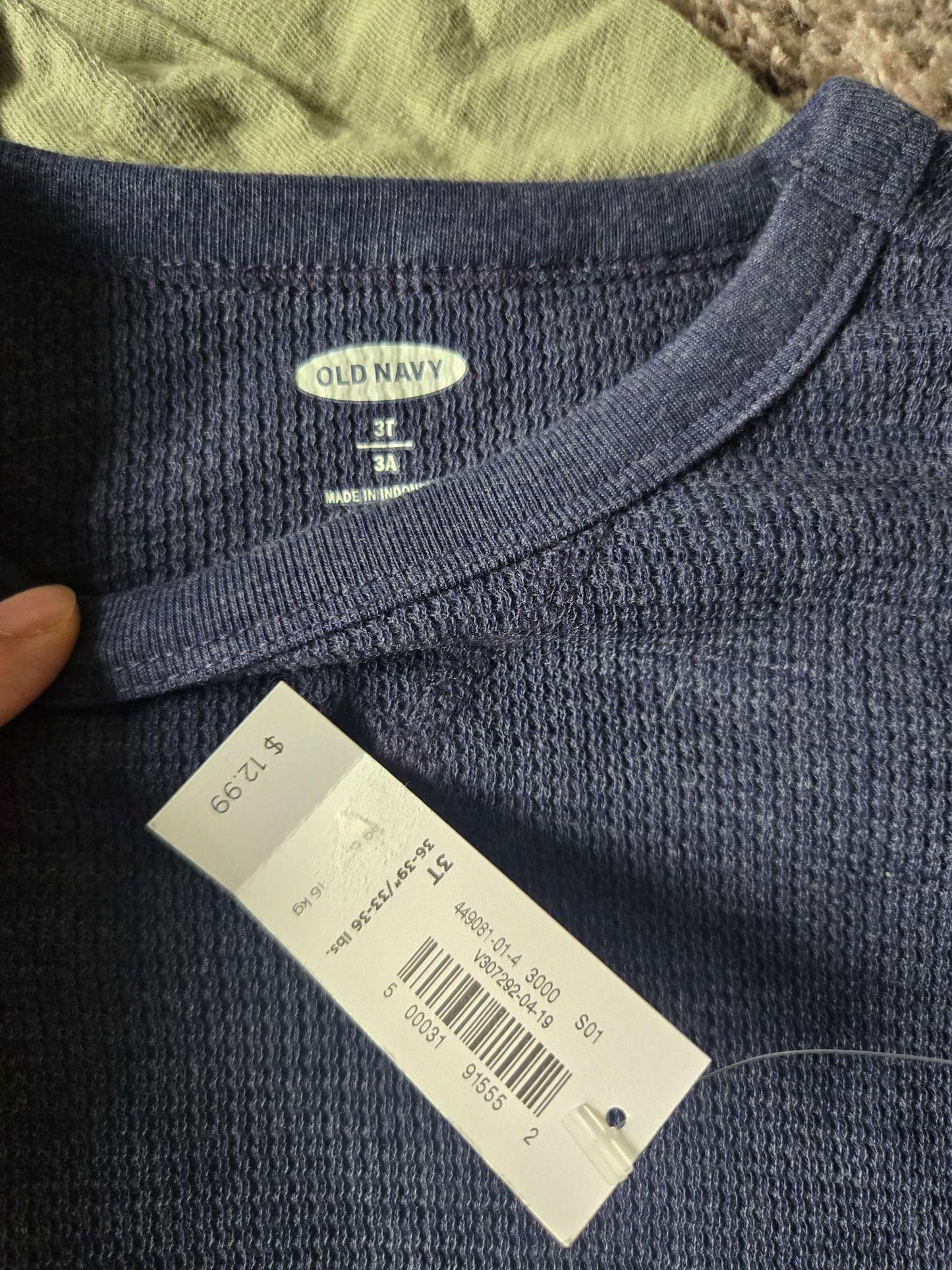 3 Long Sleeves Bundle 3T GAP and Brand New Old Navy , Kids 3T