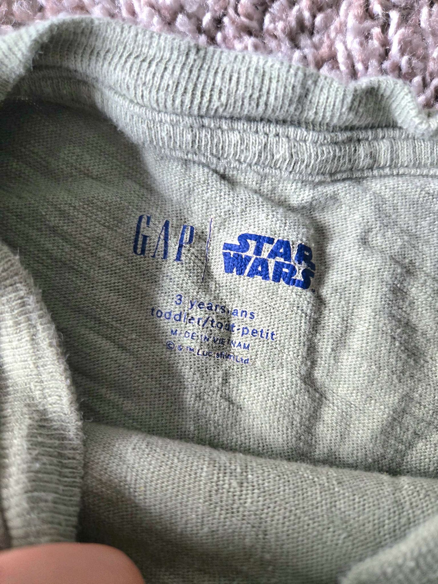 3 Long Sleeves Bundle 3T GAP and Brand New Old Navy , Kids 3T