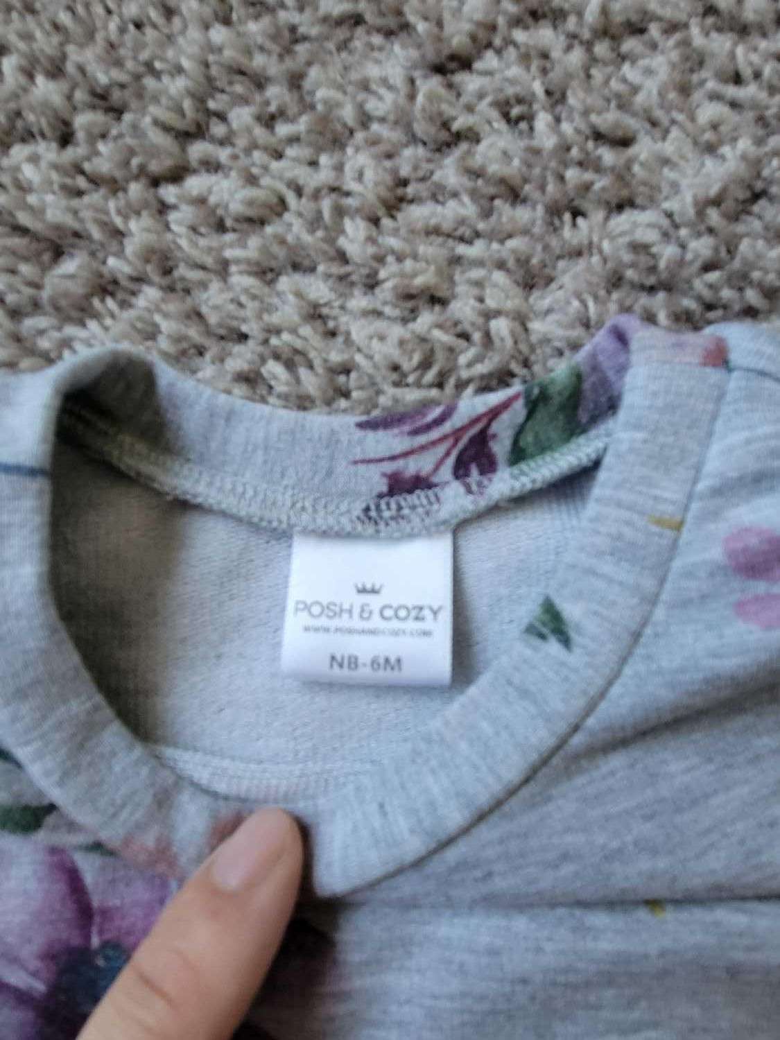 EUC- Posh & Cozy Floral Ruffle Top, Kids 3 Month (0-3M)