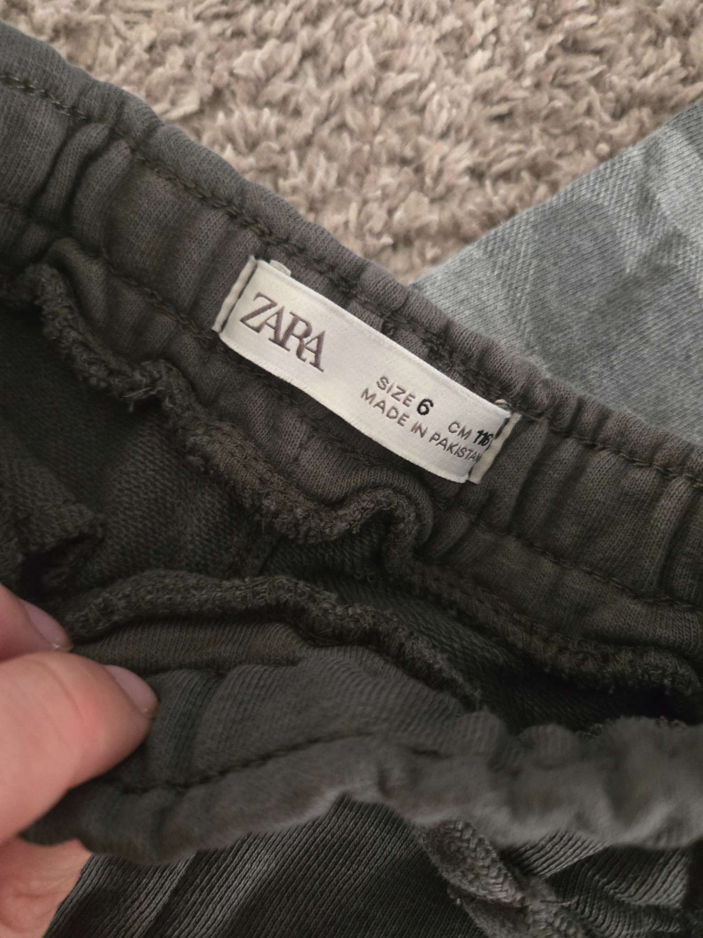 4 Cozy SweatPants 5T /5-6T /6T ( Old Navy, Zara, Puma and Children's Place), Kids 5/5T (extra small)