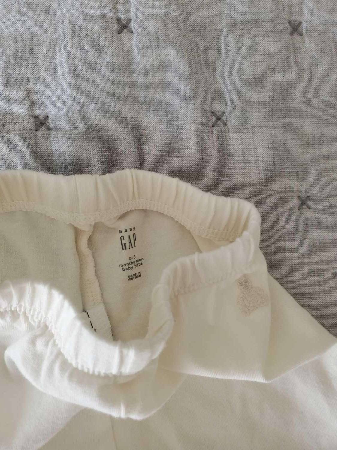 2 Pcs GAP Outfit 0-3 months, Kids 3 Month (0-3M)
