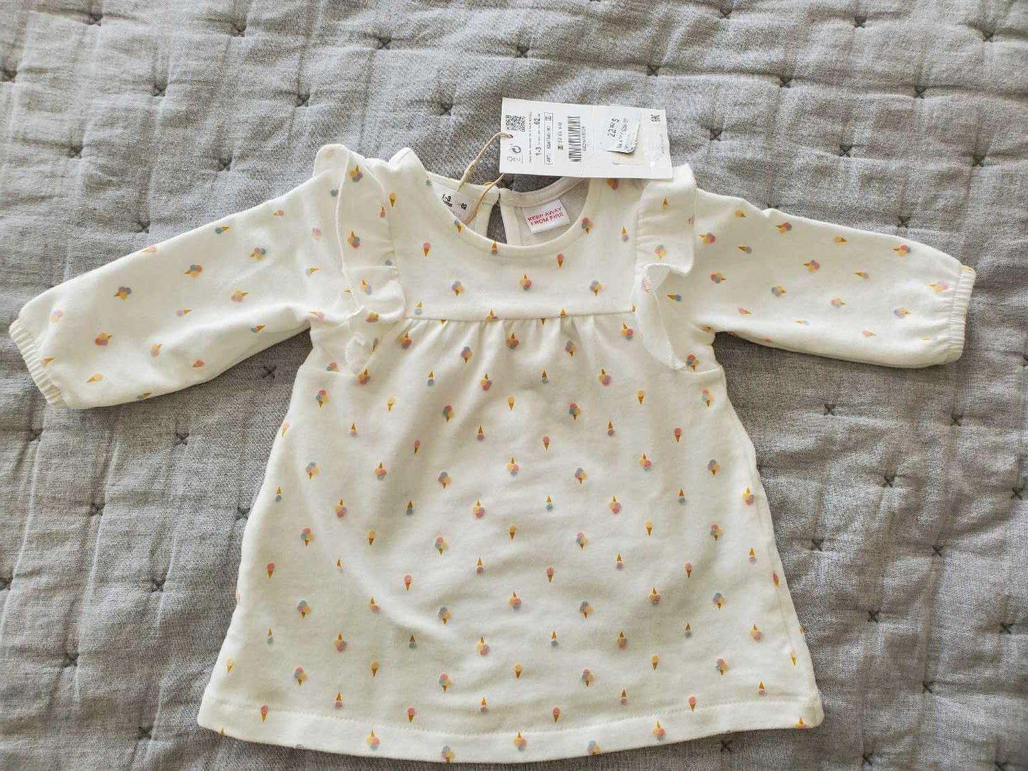 Zara little dress 1-3 months (Retail $22.90), Kids 3 Month (0-3M)