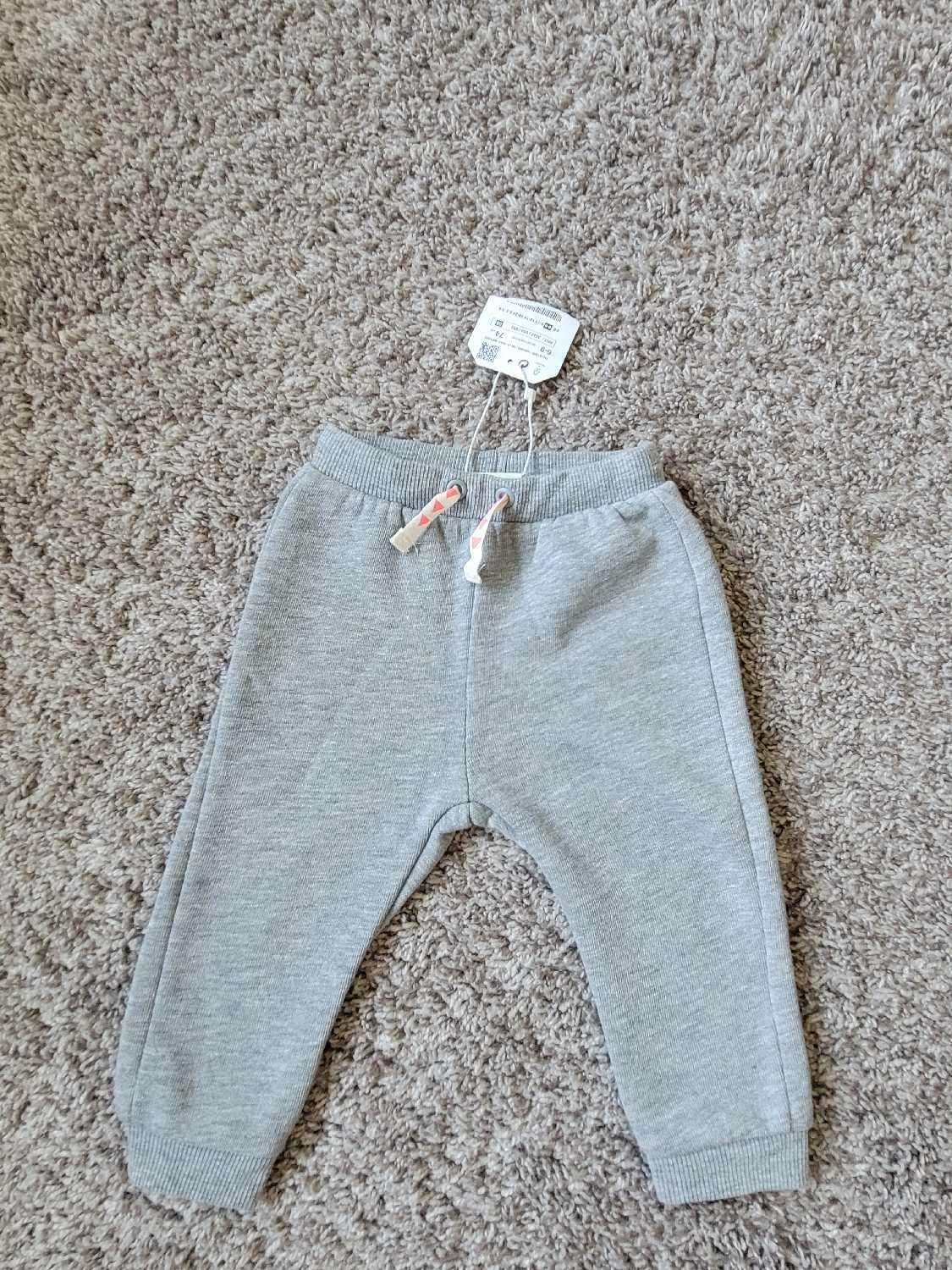 2 Pcs Outfit-Zara Top and Bottom 6-9 months, Kids 9 Month (6-9M)
