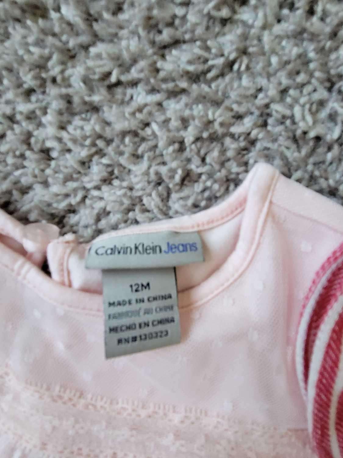 Tommy 2PCS outfit and Calvin Klein Dress 12 Months, Kids 12 Month (9-12M)