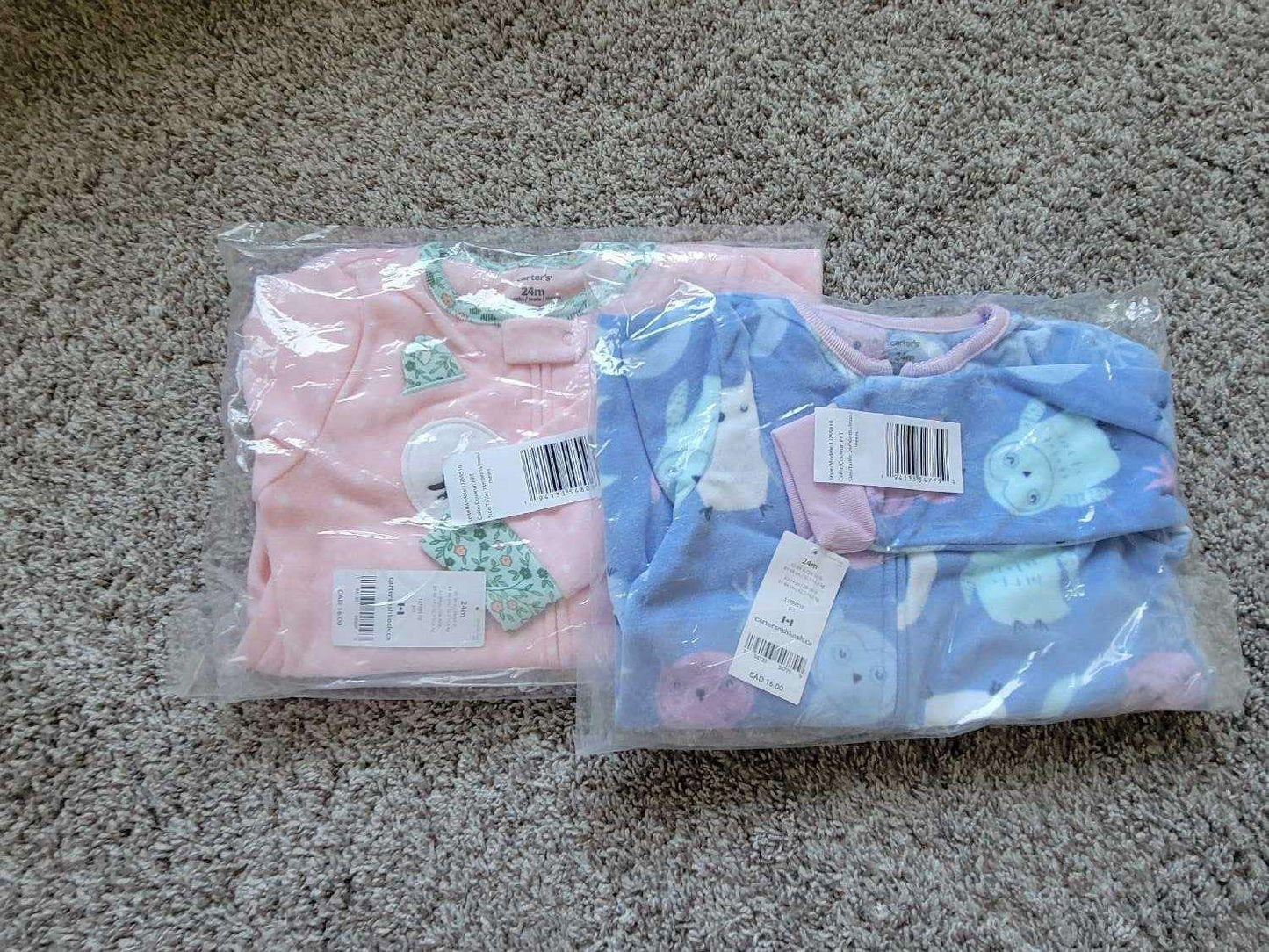2 Fleece Footed Sleeper 24 months (Retail for $32.00), Kids 24 Month (18-24M)