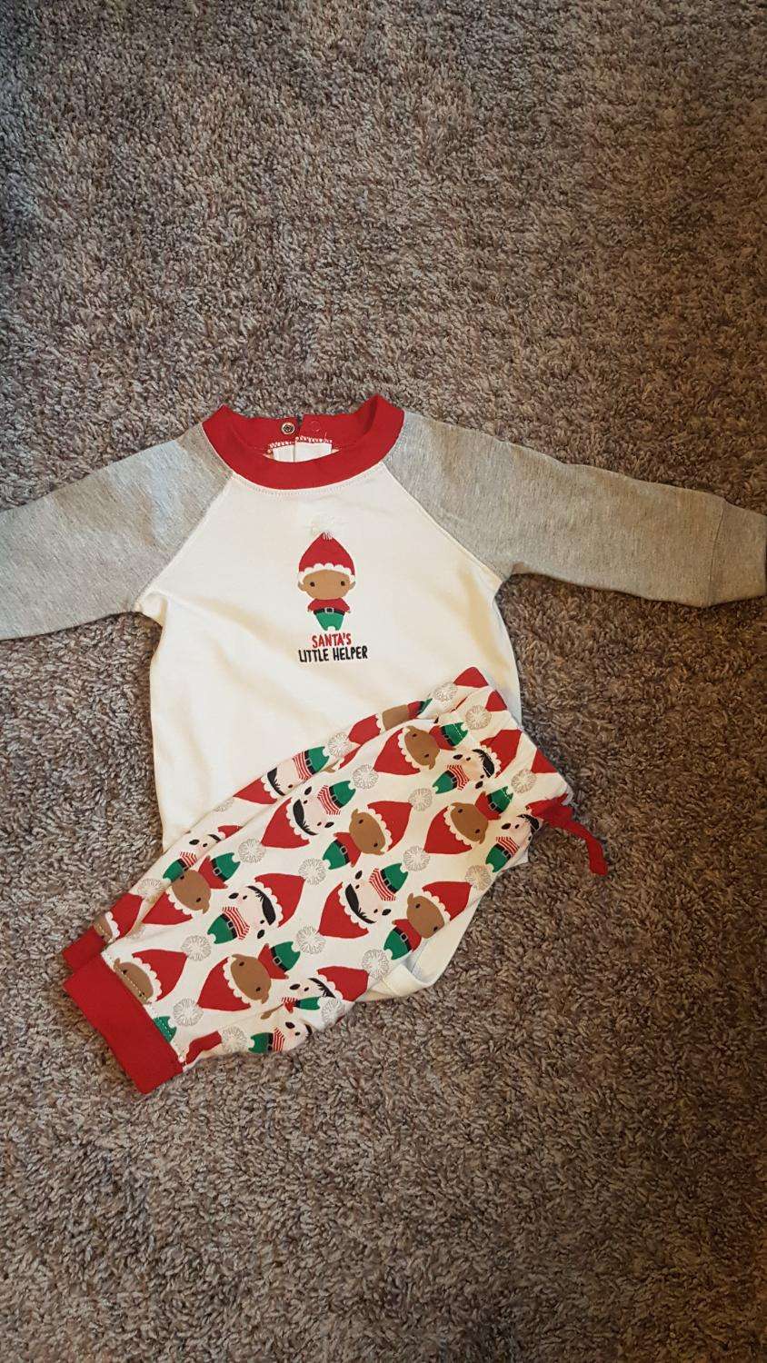 Santa's Little Helper Gymboree Christmas PJs 3-6 months old, Kids 6 Month (3-6M)
