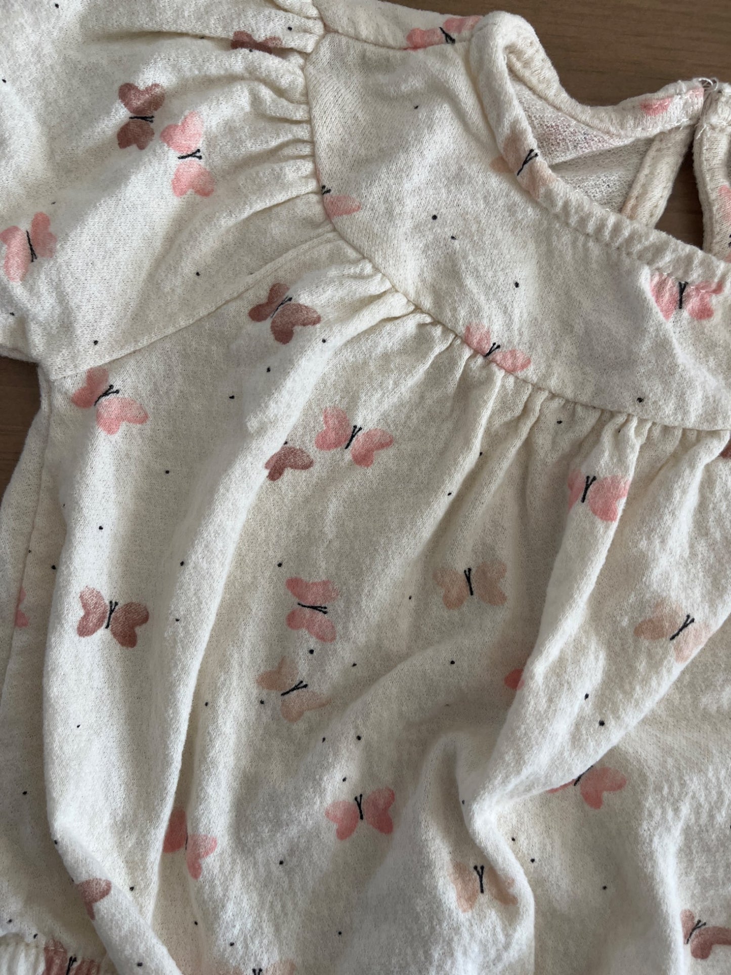 Zara Baby Girl Butterfly Romper , Kids 6 Month (3-6M)