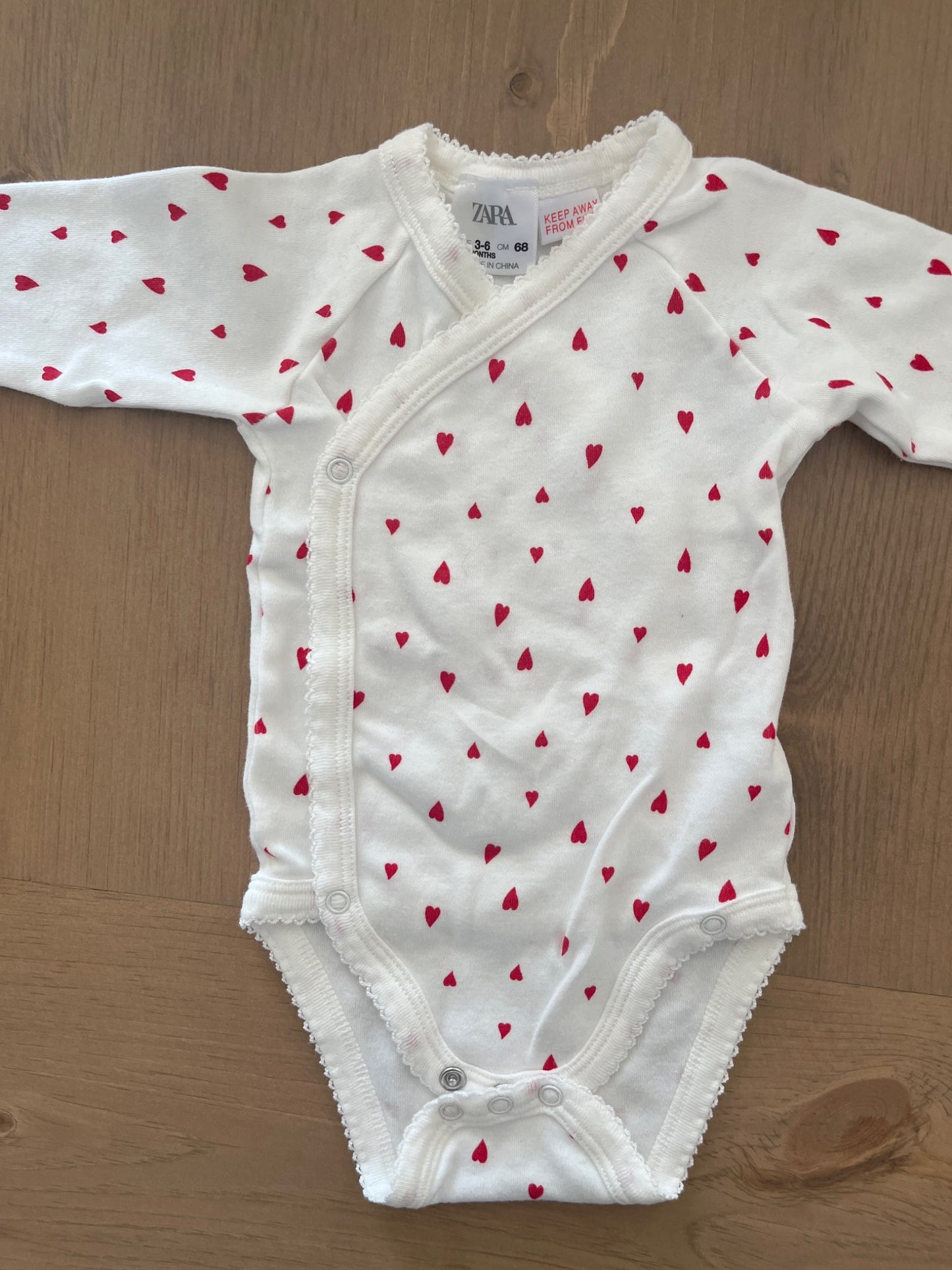 Zara Baby Heart Bodysuits - Set of 2 , Kids 6 Month (3-6M)
