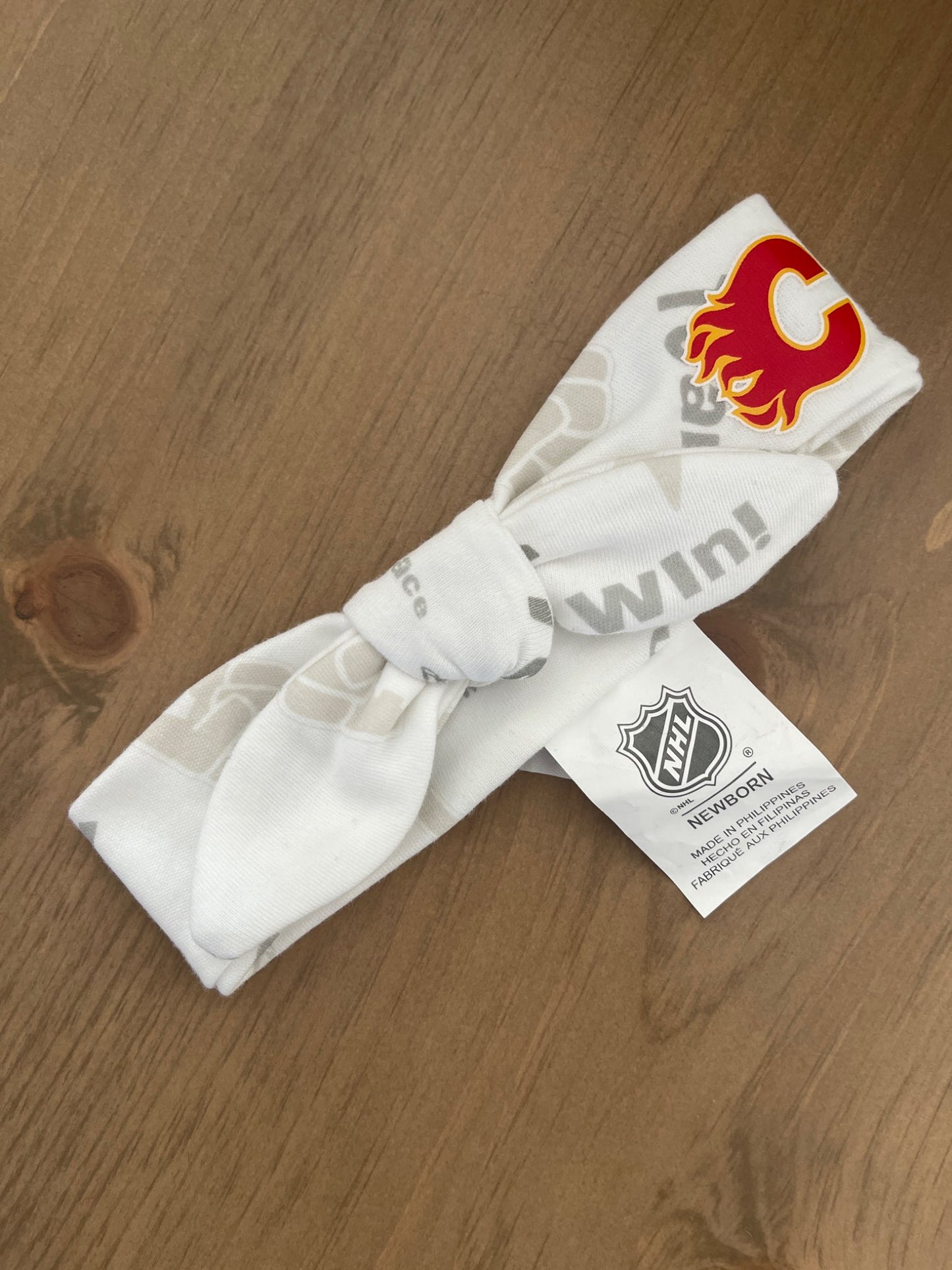 Calgary Flames Onesie and Headband Set (official NHL brand) , Kids 3 Month (0-3M)