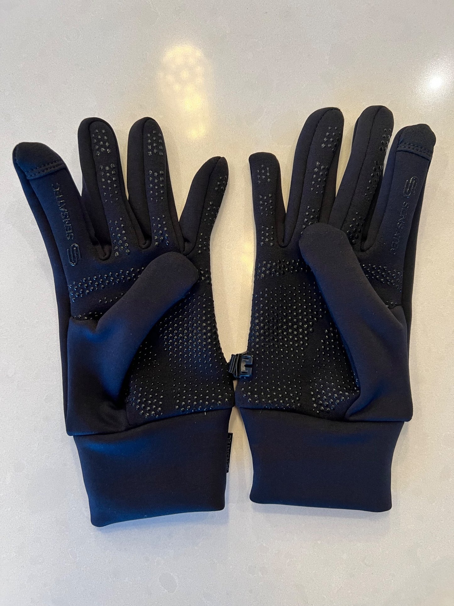 HEAD running gloves with Sensatec - Adolescent - new without tags.