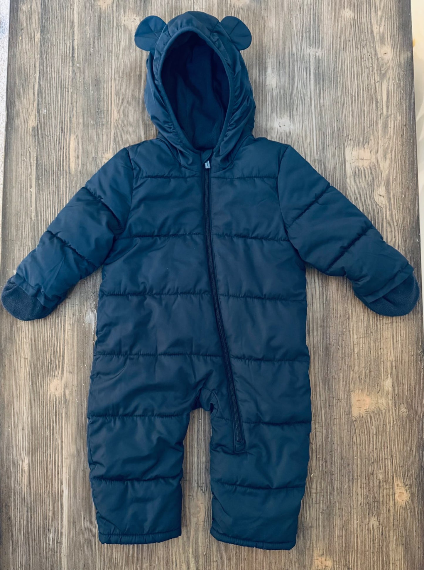 Baby Boy Old Navy Snow Suit (12-18 months), Kids 12 Month (9-12M)