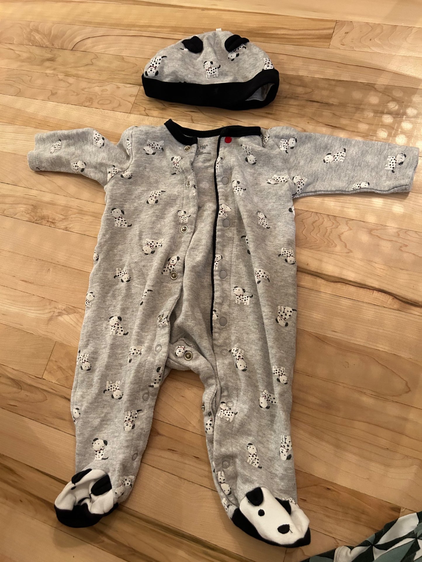 Little Me Dog Outfit and Hat 3-6M, Kids 6 Month (3-6M)