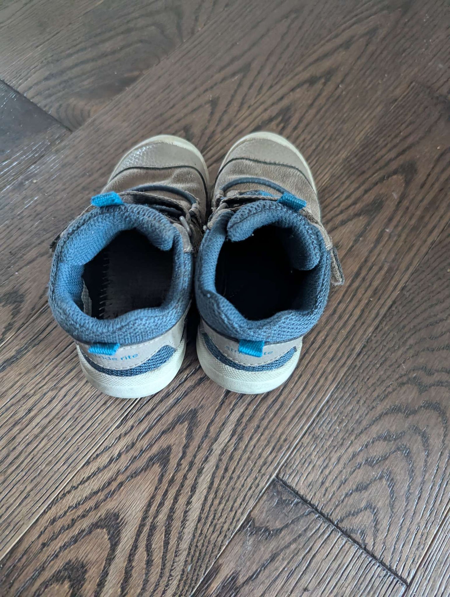 Stride Rite toddler shoes - 6.5N , Shoes 6.5 (Walkers:12-24 mth)