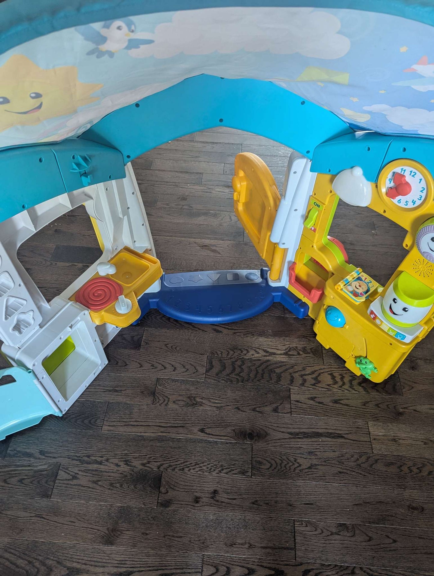 Fisher Price Laugh and Learn Smart Home - Retails $240