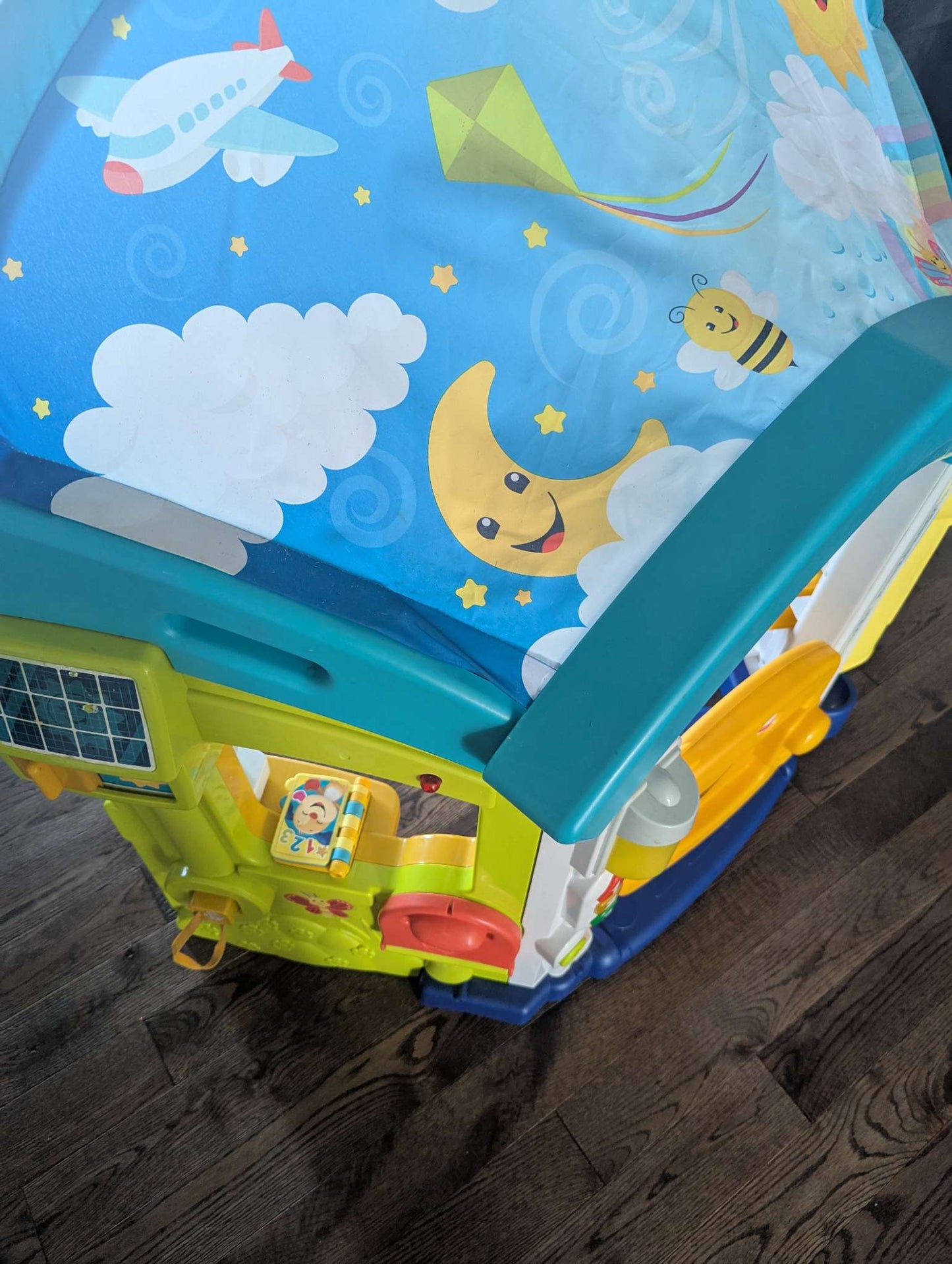 Fisher Price Laugh and Learn Smart Home - Retails $240