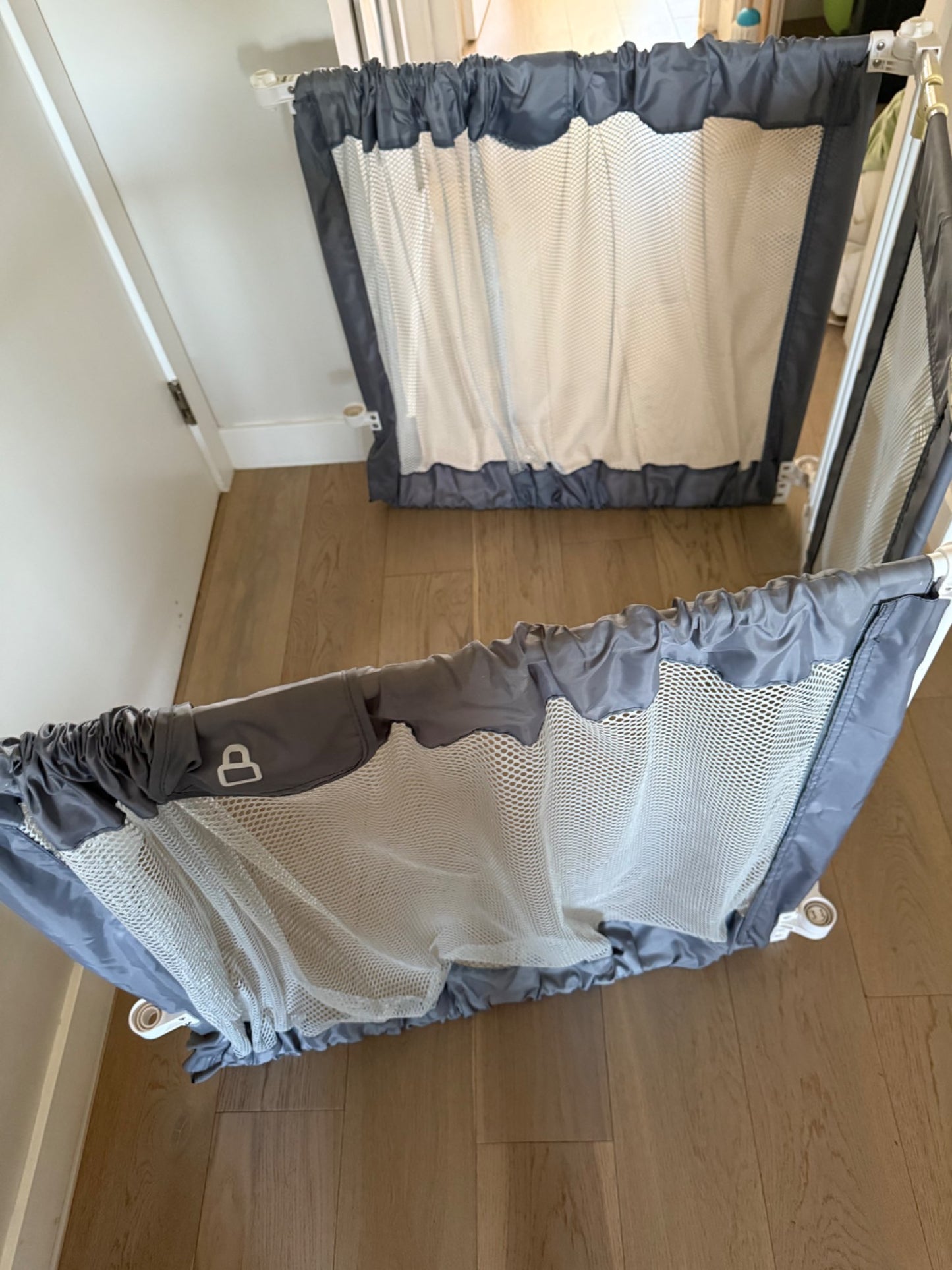 Summer Infant Custom Fit Walk Through Baby Gate