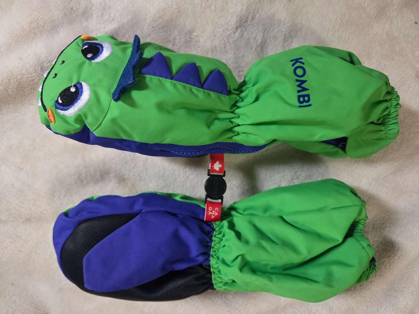 Toddler beanie/toque and green Combi snow mitts (retails $45)