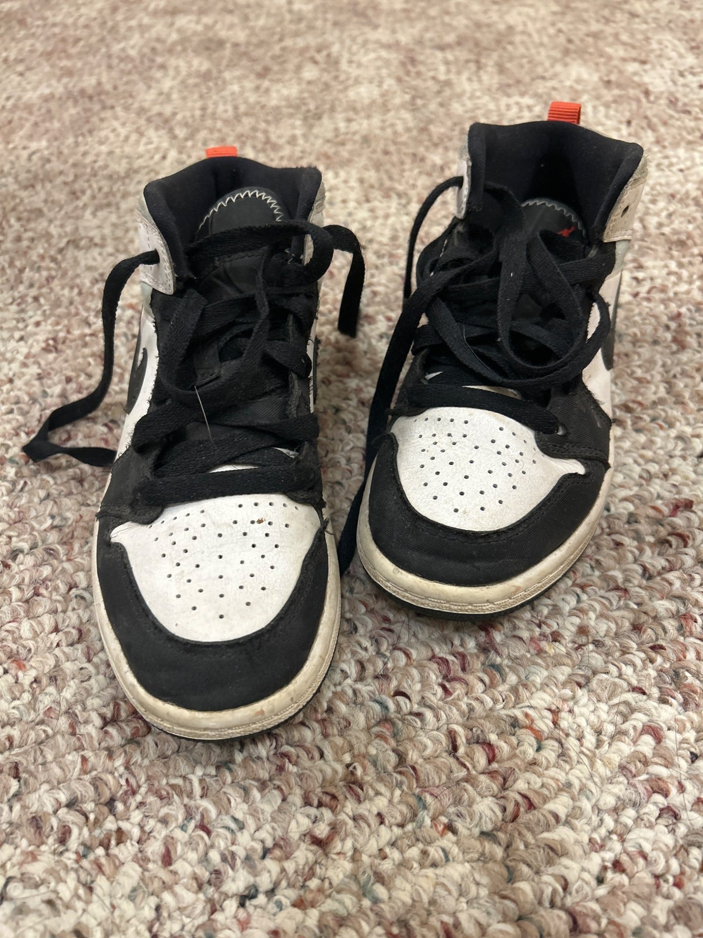 Nike Air Jordans, Shoes 1 (Kids:4-8yr)