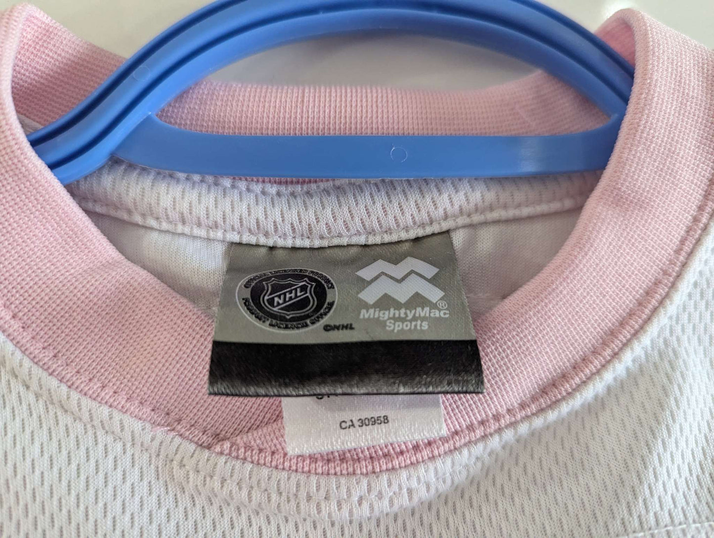 VGUC 2T Calgary Flames Jersey, Kids 2T