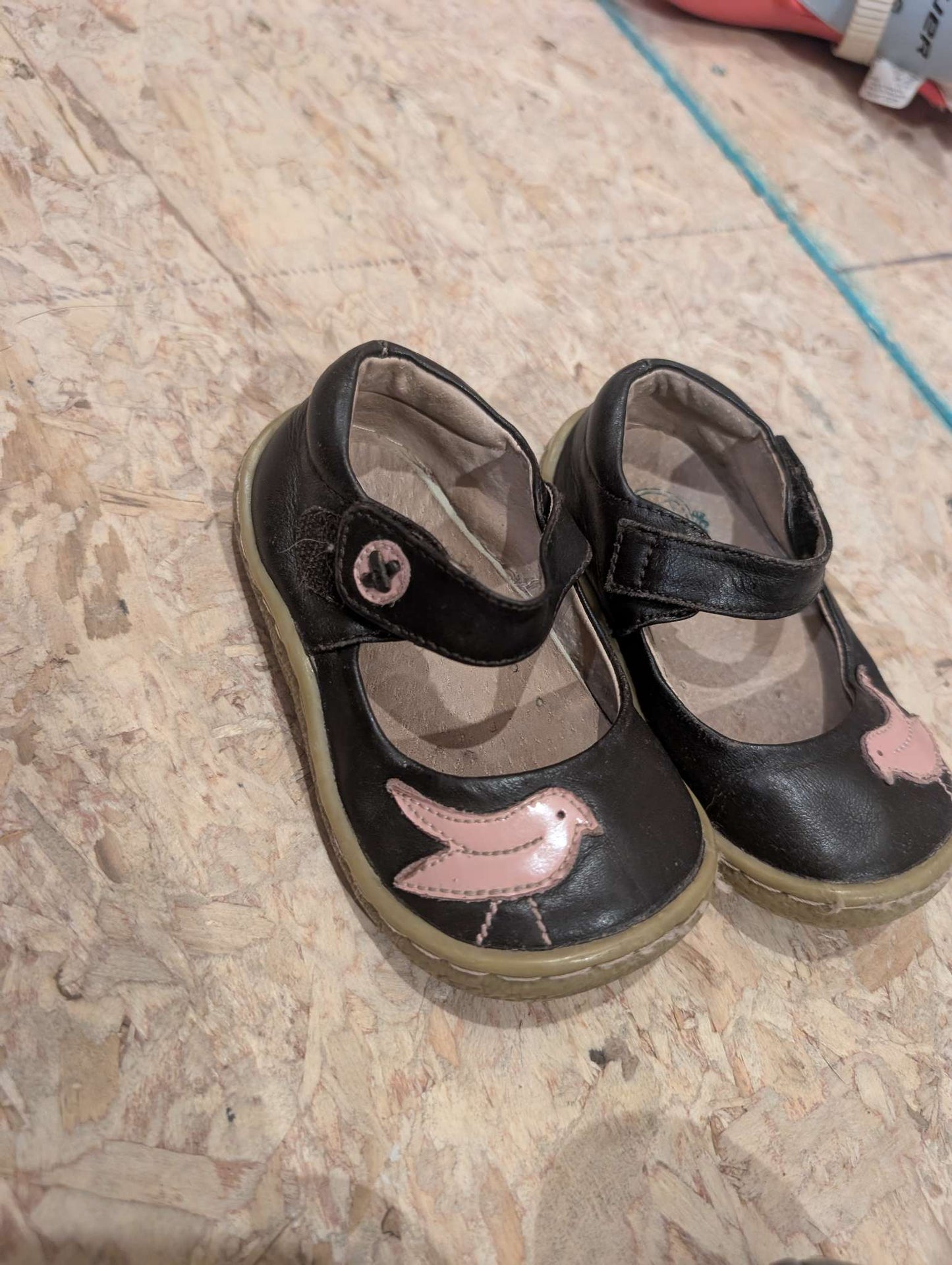 Toddler Sandals - size 6, Shoes 6 (Walkers:12-24 mth)
