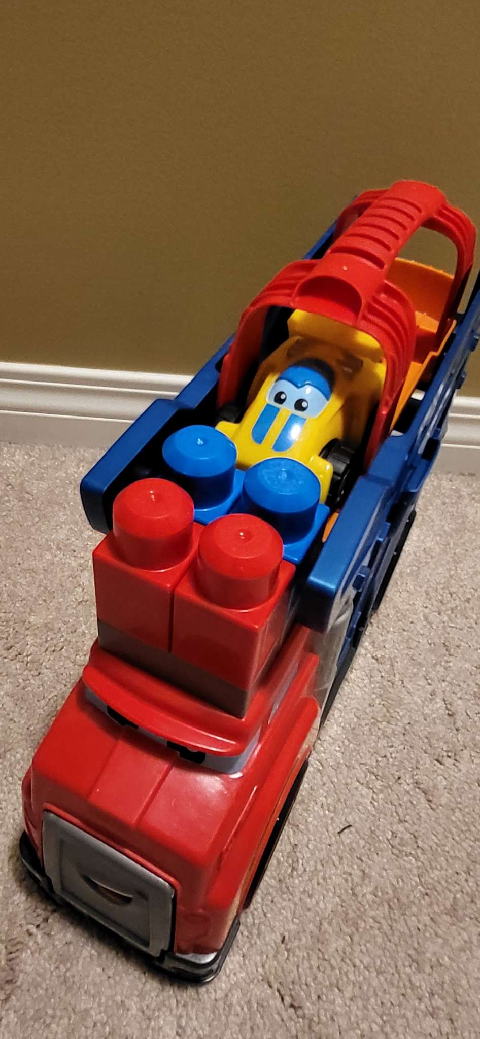Mega Bloks First Builders Fast Tracks Racing Rig