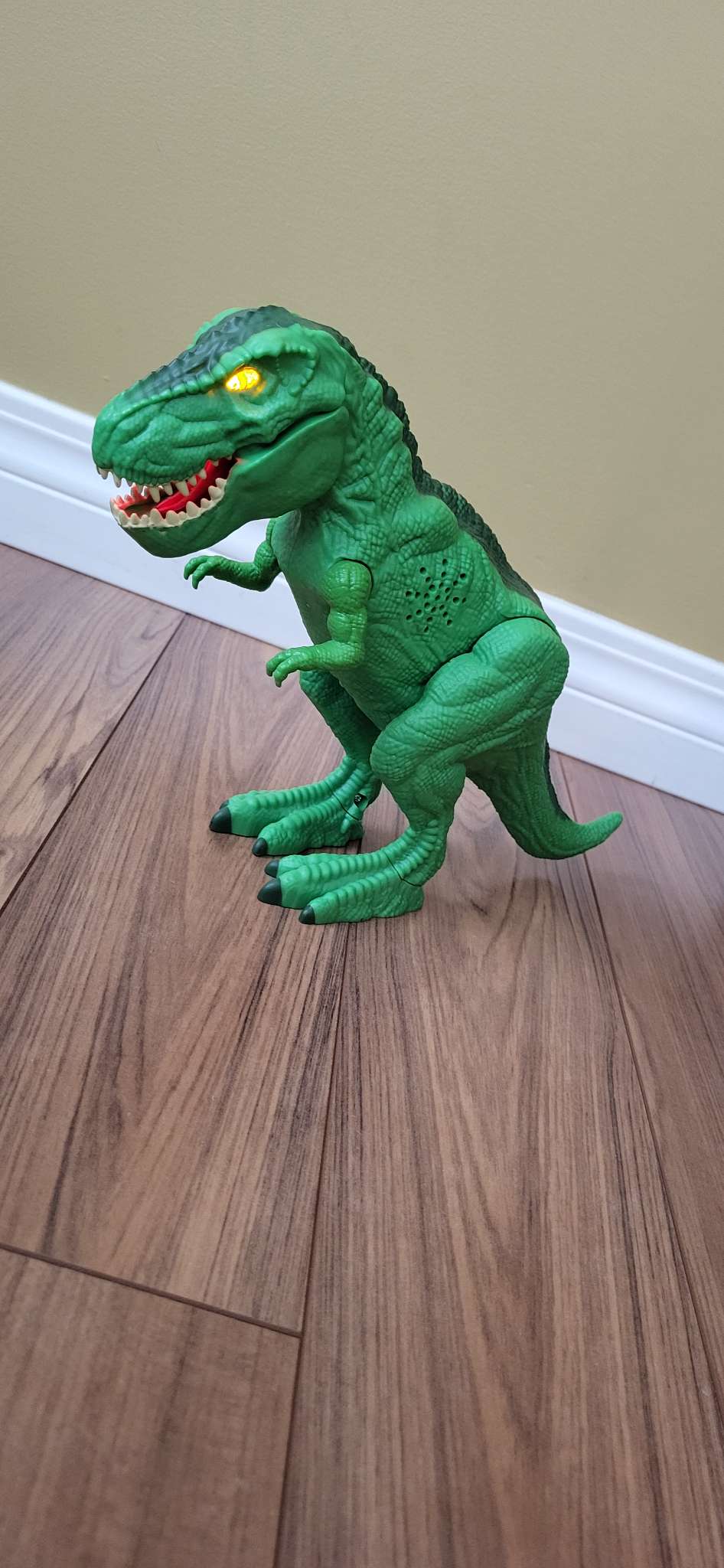Mighty megasaur T-rex