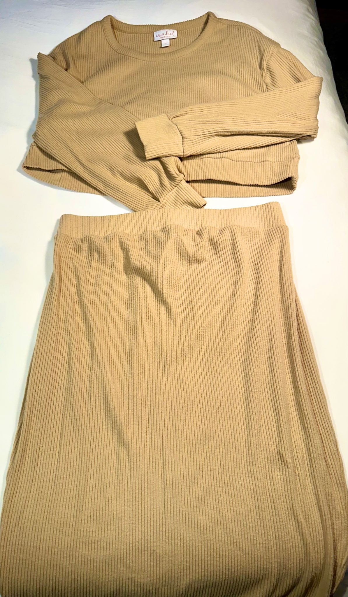 Ingrid & Isabel Maternity Sweater & Midi Skirt , Maternity M (8-10)