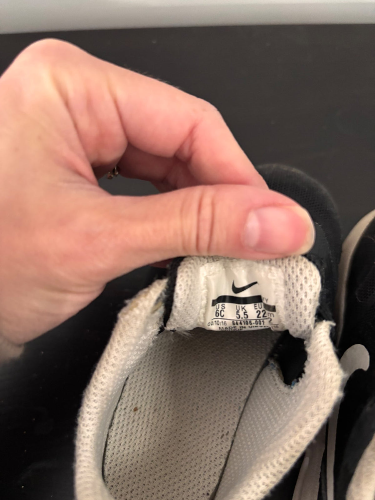 Black Nike Toddler Shoes, Shoes 7 (Walkers:12-24 mth)