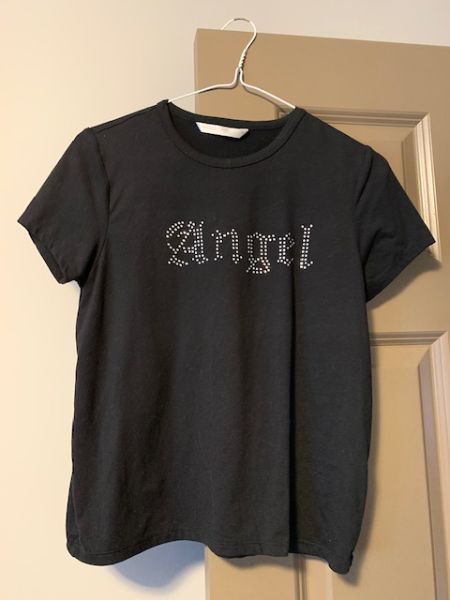 Black T-shirt. Size Large. Urban Kids., Kids 12 & 14 (large)