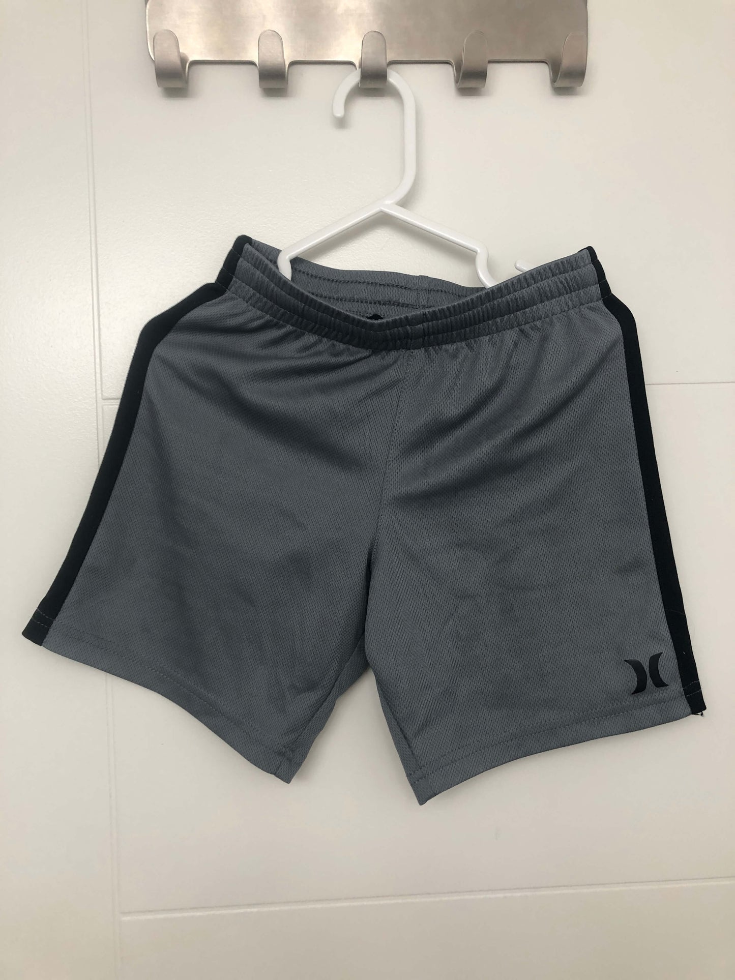 6T shorts, Kids 6/6X (extra small)