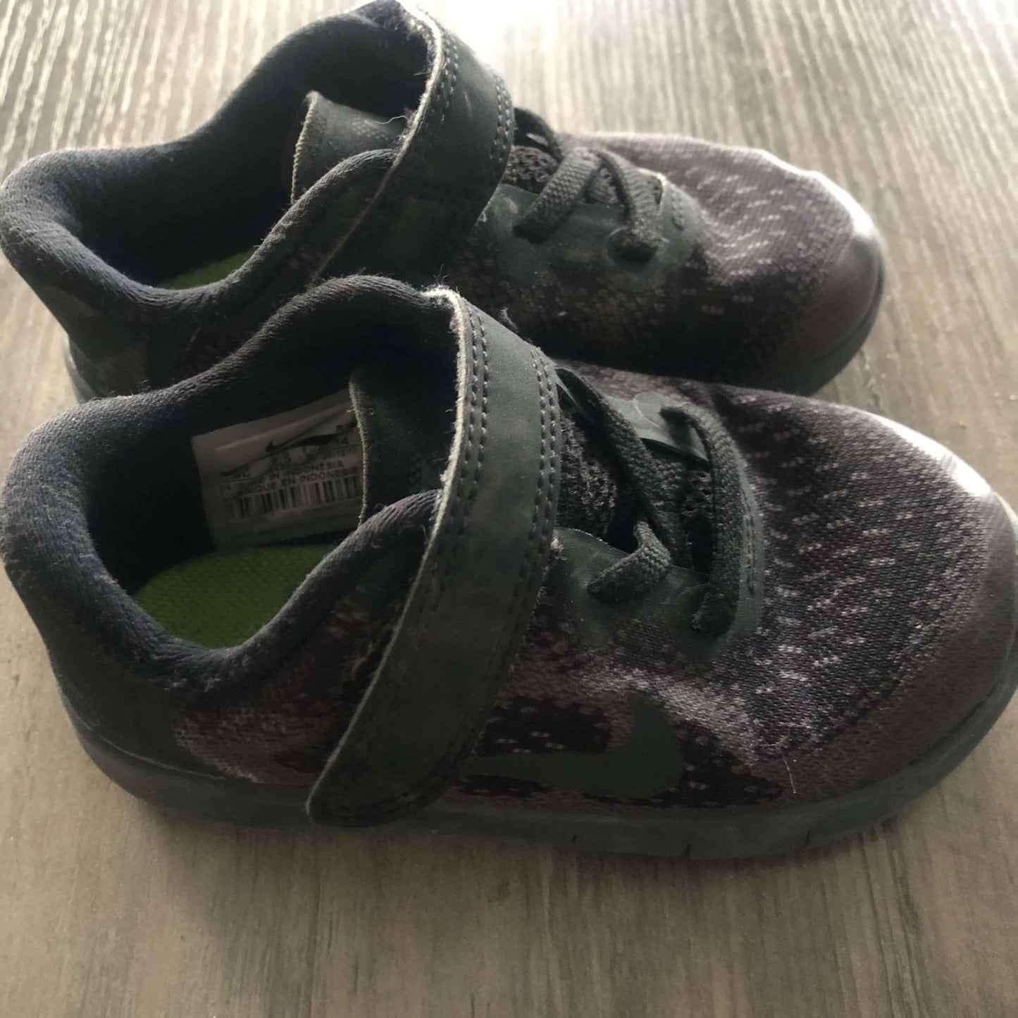 Nike runners, Shoes 8 (Toddler:2-4yr)