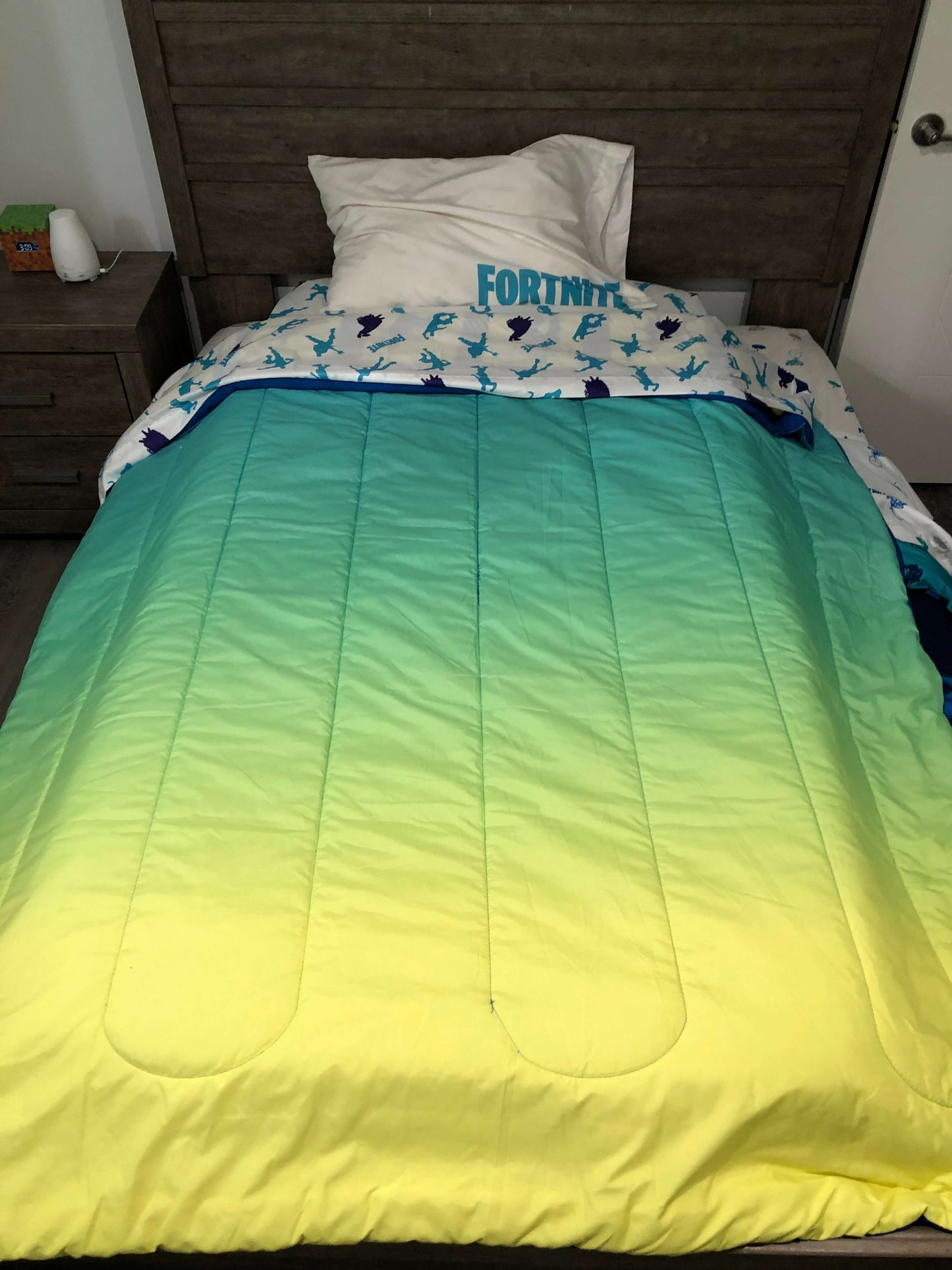 Fortnite twin bed set