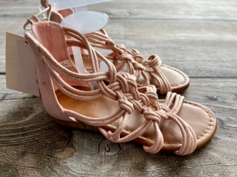 Joe Fresh size 12T girls rose gold gladiator style sandals, brand new with tags, Shoes 12 (Toddler:2-4yr)