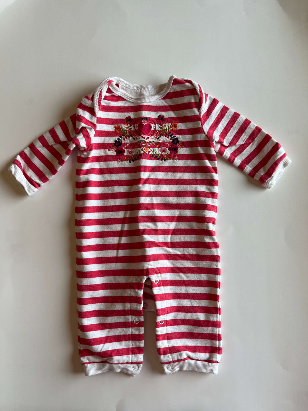 Bundle of girls' 3-6 month dresses and romper: Romper – Joe Fresh, size 3-6 months Dresses – Joe Fresh, Old Navy, and Baby Gap, Kids 6 Month (3-6M)