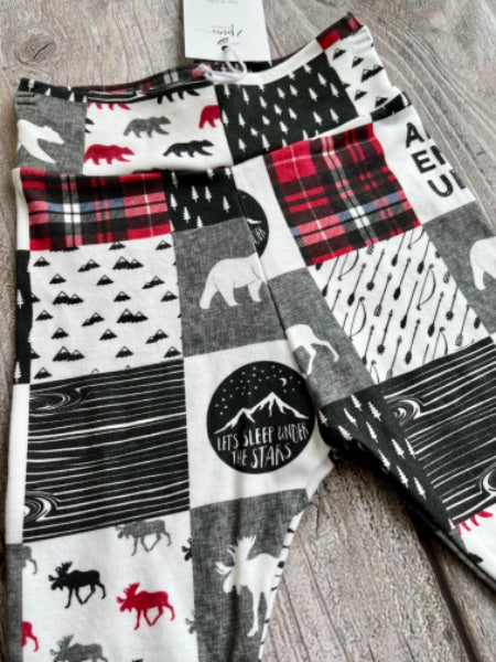 Small shop handcrafted 9-12m baby joggers, bears/moose/mountains/plaid, new with tags, Kids 12 Month (9-12M)